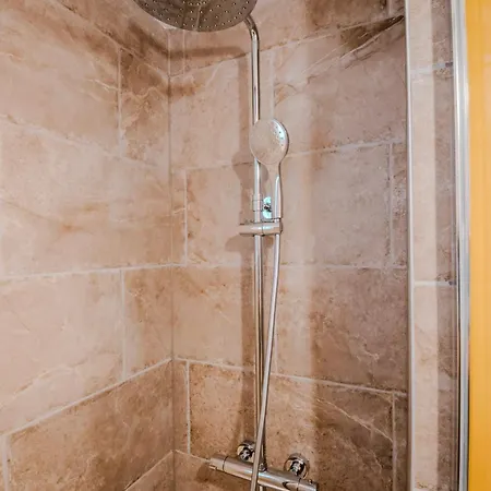 Evasion Urbaine - Balneotherapie - By Primo Conclergerie Appartement *