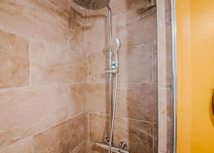 Evasion Urbaine - Balneotherapie - By Primo Conclergerie Daire *